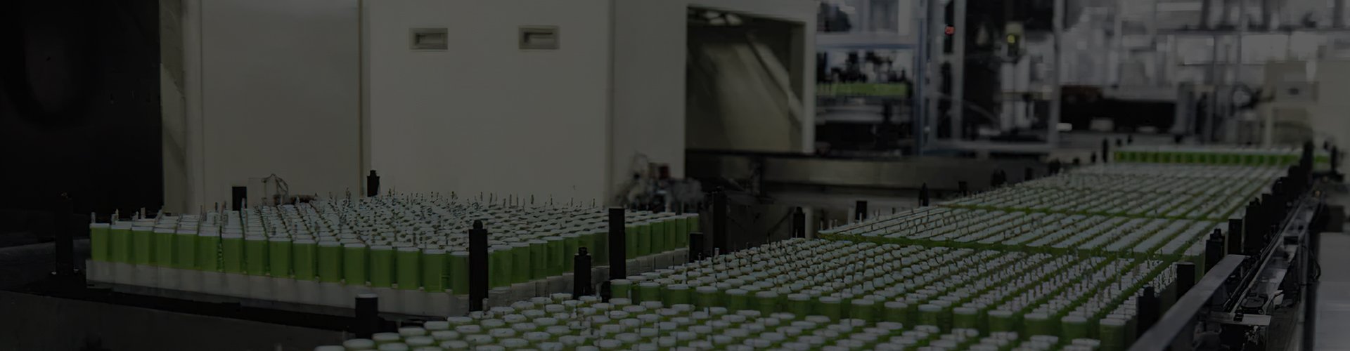 KH cylindrical battery cell banner